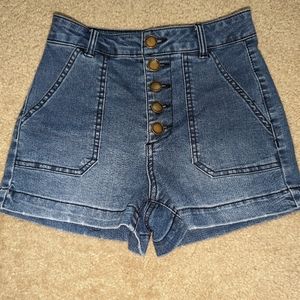 Button up closure denim shorts junior size 1